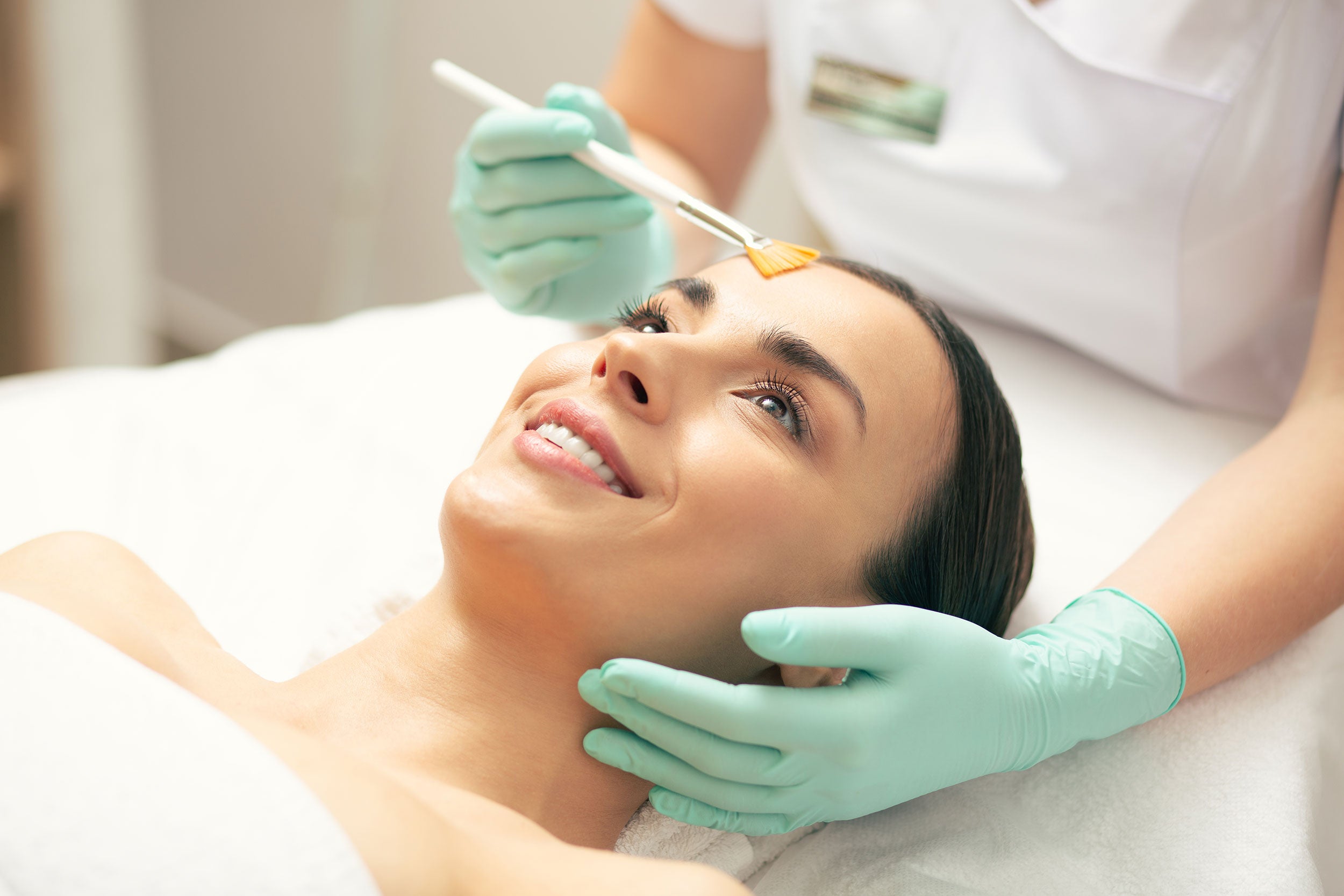 Face Aesthetics - Advanced skin peel treatments